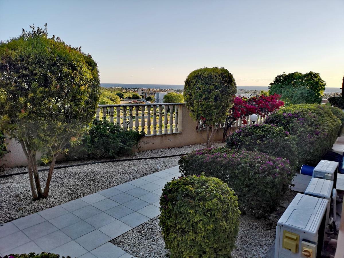 Ferienwohnung Panorama Court Paphos Exterior foto
